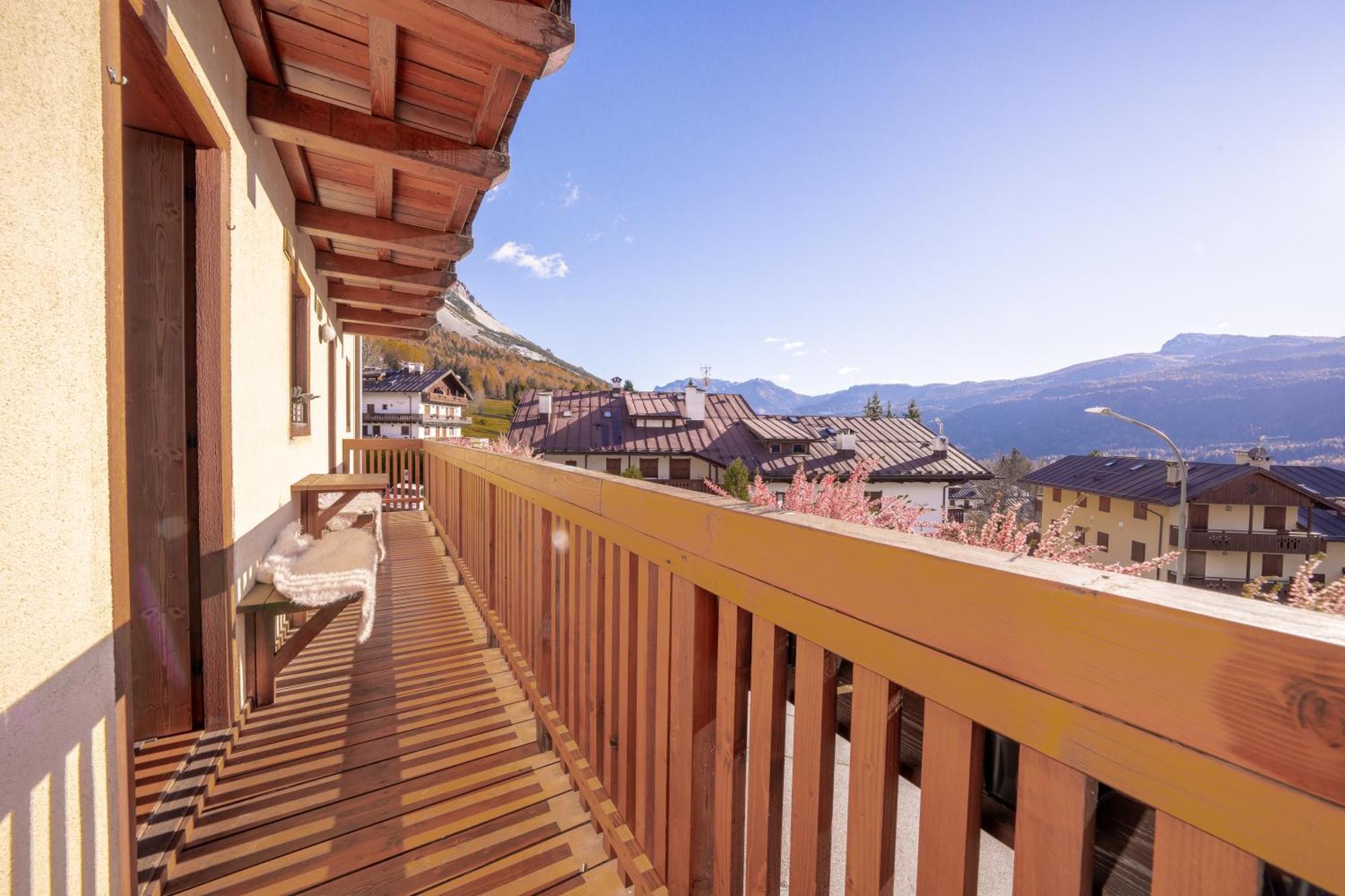 Nevesole Chalet - Charming Flat Near Dolomiti Ski Slopes San Vito di Cadore Exterior photo