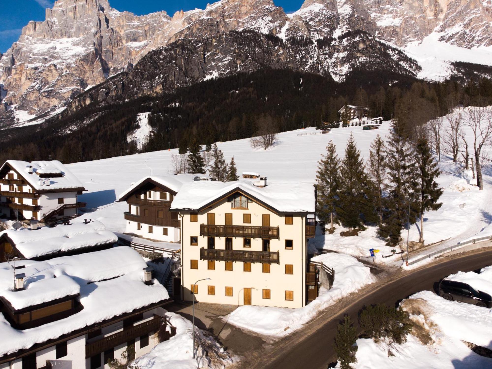 Nevesole Chalet - Charming Flat Near Dolomiti Ski Slopes San Vito di Cadore Exterior photo